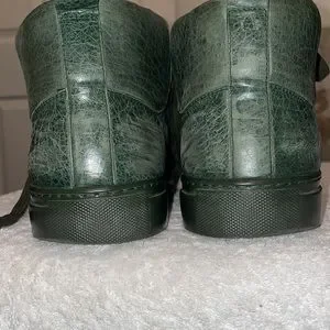 Mens high top BALENCIAGA distressed lambskin leather???? BALENCIAGA Lambskin Crackling Leather Arena Hi Sneakers  main image 2